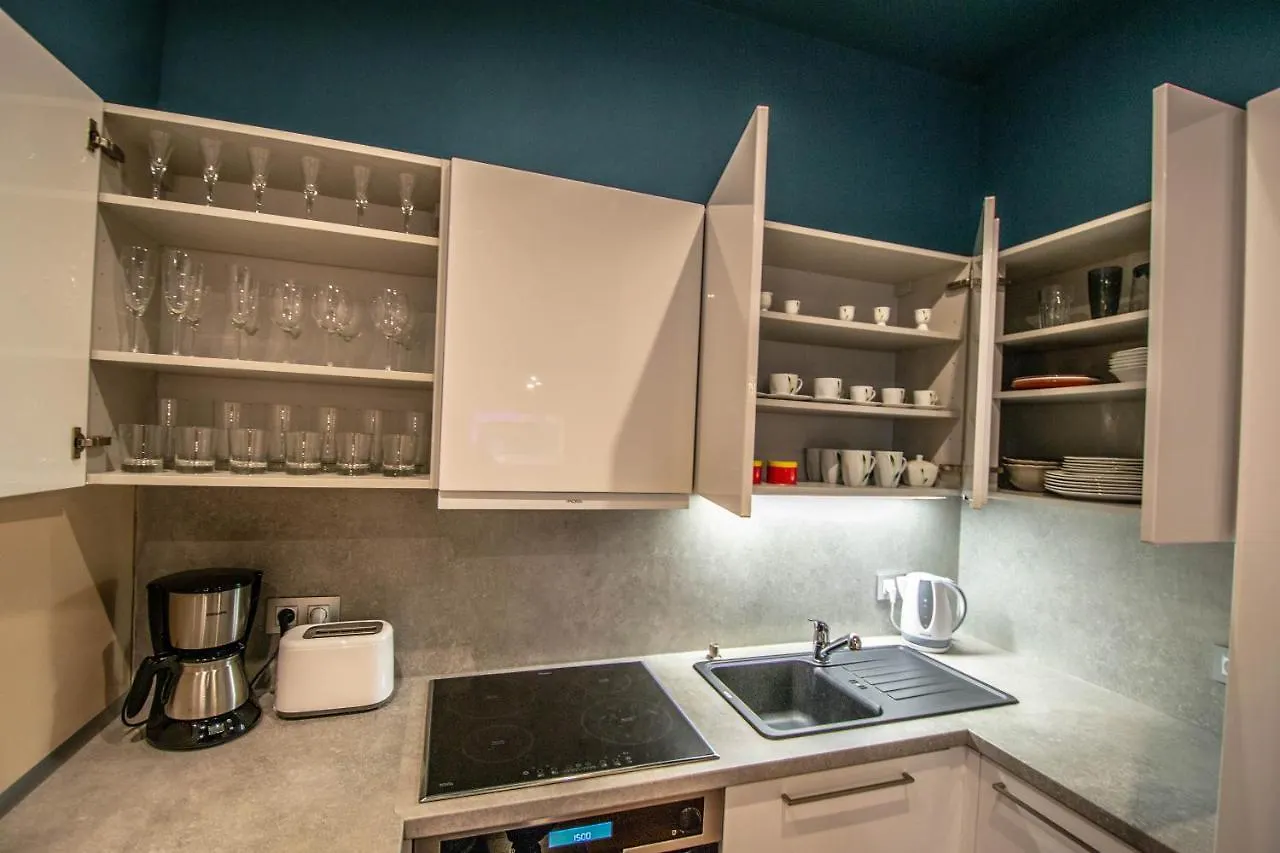 Wooden Design 2Bdr Apartment Near Eden Garden Prague Czech Republic