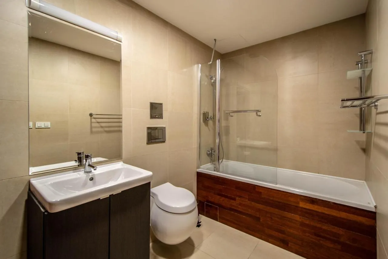 Wooden Design 2Bdr Apartment Near Eden Garden Prague Czech Republic